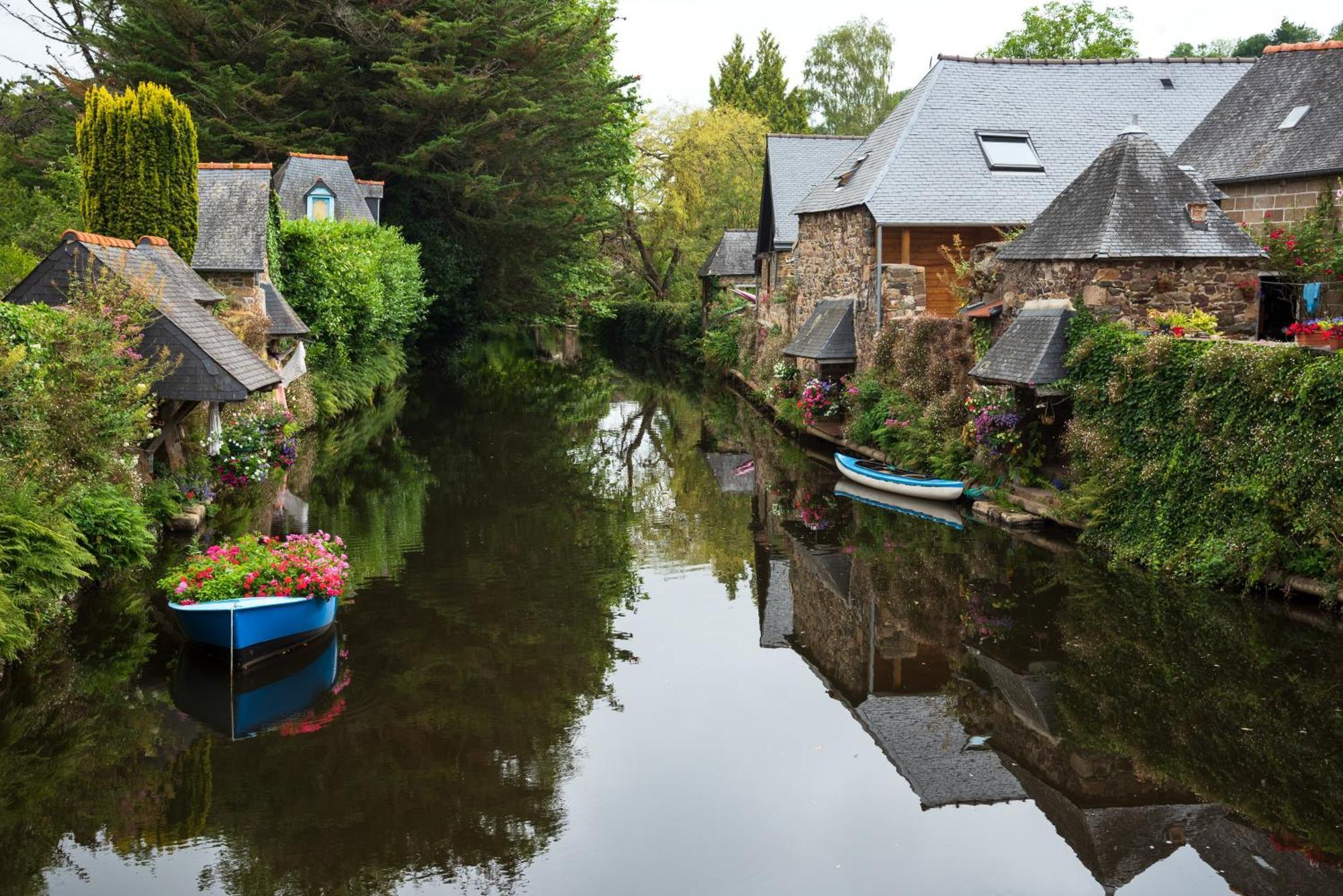 Holiday home Le Loarwenn *